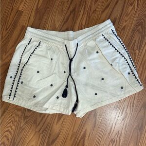 Old Navy Cream and Black Cargo Shorts with Decorative Stitching